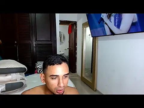 Snapshot of sweethoneytsx chatting on February 19, 2026, 11:01 pm sweethoneytsx online show from February 19, 2026, 11:01 pm