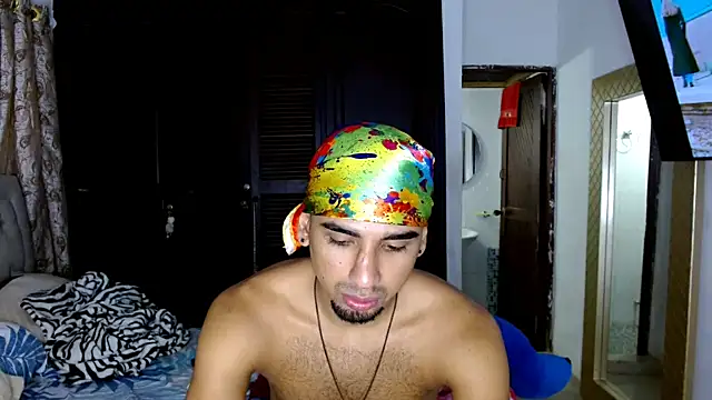 Snapshot of sweethoneytsx chatting on February 20, 2026, 8:20 pm sweethoneytsx online show from February 20, 2026, 8:20 pm