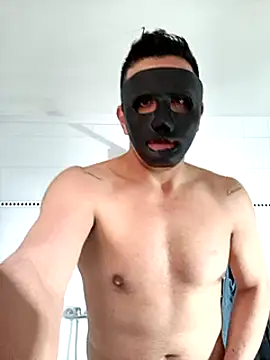 dennygladiator online show from March 18, 2025, 9:20 am