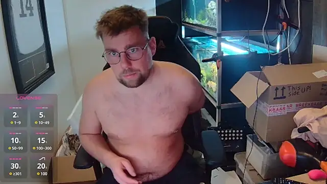 justinitt online show from February 4, 2025, 9:41 pm