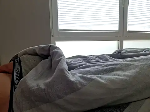 Feuer boy online show from January 27, 2025, 12:48 pm