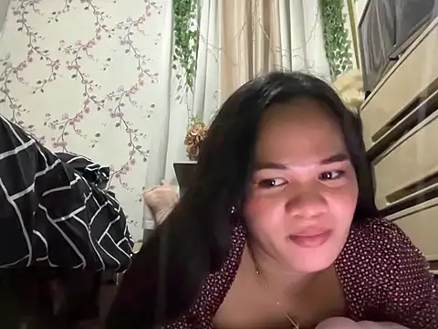 Snapshot of SophiaCourthaway chatting on October 9, 2025, 10:52 pm SophiaCourthaway online show from October 9, 2025, 10:52 pm