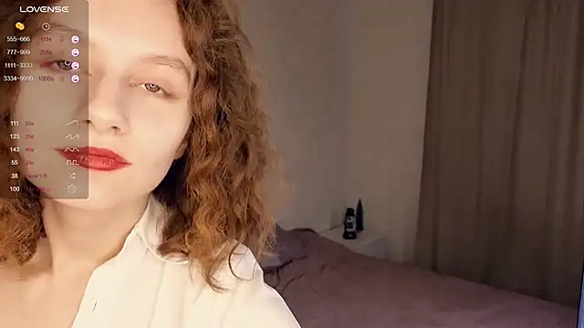 Leya Curly online show from February 2, 2025, 1:52 pm