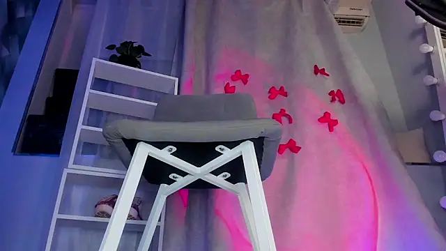 Sahara Shields online show from February 3, 2025, 1:30 pm