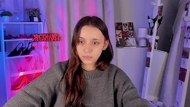 Sahara Shields online show from October 24, 2025, 10:33 am