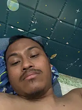 Adlan225 online show from December 21, 2025, 5:03 am