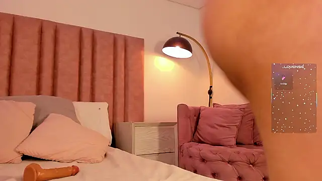 Snapshot of Tamara_palacios chatting on February 22, 2026, 10:08 pm Tamara palacios online show from February 22, 2026, 10:08 pm