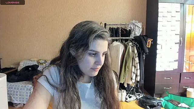  Roselina  online show from May 24, 2026, 6:24 pm