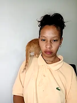 Miss sparkle00 online show from March 13, 2025, 3:44 am