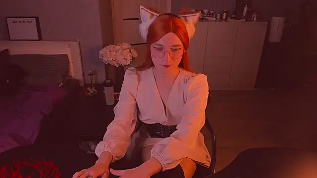 foxy jpg online show from November 17, 2025, 10:15 pm