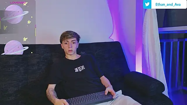 Snapshot of ethan_and_ava chatting on November 8, 2025, 2:12 am ethan and ava online show from November 8, 2025, 2:12 am