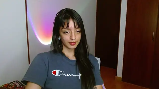 ravenvancleef online show from February 6, 2025, 1:49 am