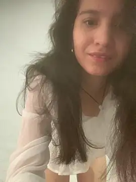 Snapshot of Bella_still chatting on March 12, 2025, 11:53 am Bella still online show from March 12, 2025, 11:53 am