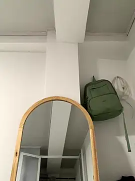 Snapshot of Bella_still chatting on October 7, 2025, 1:08 pm Bella still online show from October 7, 2025, 1:08 pm