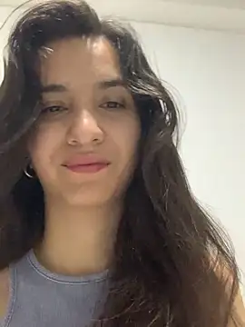 Snapshot of Bella_still chatting on November 2, 2025, 1:13 pm Bella still online show from November 2, 2025, 1:13 pm