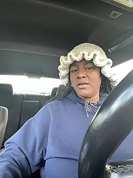 Snapshot of xoxoHotCoCo chatting on February 12, 2026, 4:24 pm xoxoHotCoCo online show from February 12, 2026, 4:24 pm