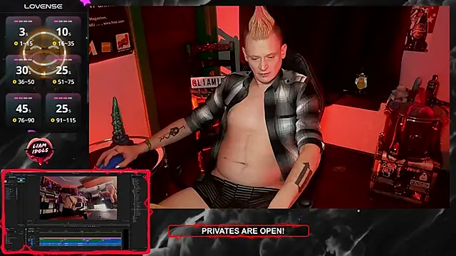 Snapshot of LiamIdols chatting on January 23, 2025, 6:24 pm LiamIdols online show from January 23, 2025, 6:24 pm