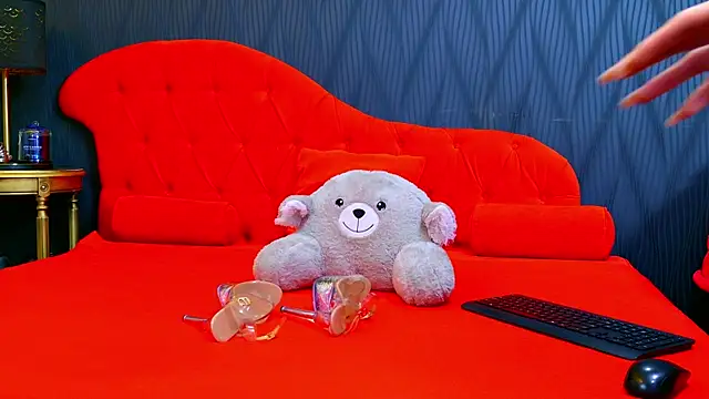 SelenaNoir online show from February 6, 2025, 5:03 am