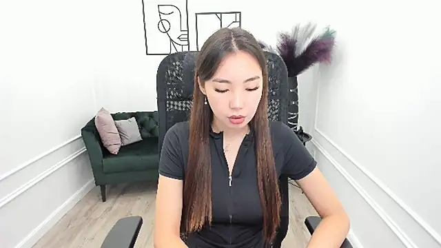 AnnaReyla online show from September 20, 2025, 11:44 am