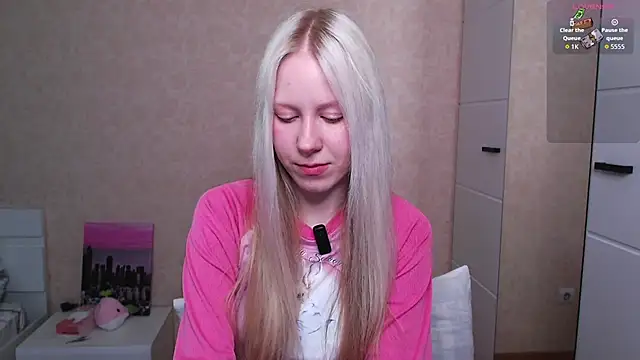 Snapshot of Mary_Kitty88 chatting on May 12, 2026, 9:45 pm Mary Kitty88 online show from May 12, 2026, 9:45 pm