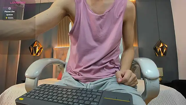 Cum hunters online show from October 2, 2025, 3:35 am