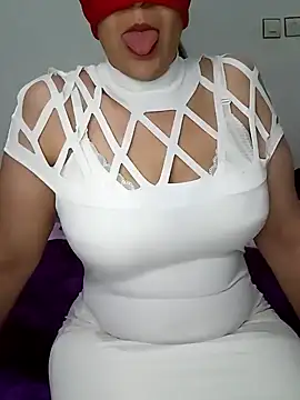 Snapshot of hoyamfocala chatting on February 10, 2025, 8:21 pm hoyamfocala online show from February 10, 2025, 8:21 pm