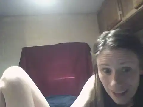 VibeyLovers online show from January 28, 2025, 7:10 pm