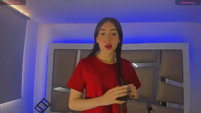 Snapshot of Princess_tokyo chatting on January 22, 2025, 1:32 pm Princess tokyo online show from January 22, 2025, 1:32 pm