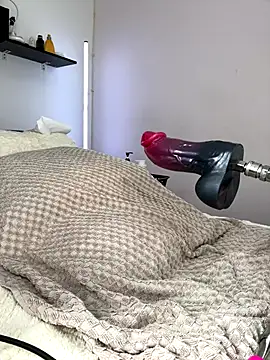 Snapshot of darkdesire_01 chatting on January 9, 2026, 2:36 am darkdesire 01 online show from January 9, 2026, 2:36 am