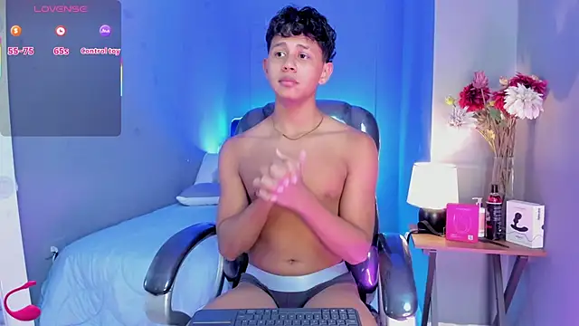 Snapshot of Dawn16_ chatting on November 7, 2025, 8:53 pm Dawn16 online show from November 7, 2025, 8:53 pm