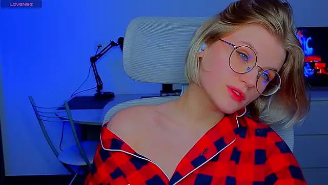  JessieVibes online show from January 30, 2025, 6:32 pm