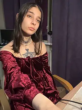 mollyEXD online show from November 25, 2025, 6:52 pm