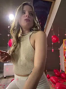 LanaSparks online show from February 19, 2025, 7:28 am