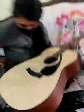 Snapshot of YourSuperTanya chatting on February 14, 2025, 12:14 pm YourSuperTanya online show from February 14, 2025, 12:14 pm