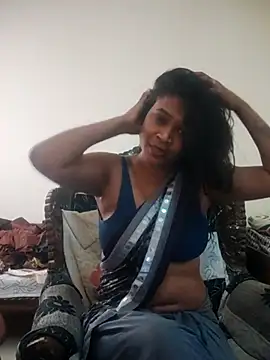 Snapshot of YourSuperTanya chatting on March 19, 2025, 10:00 am YourSuperTanya online show from March 19, 2025, 10:00 am