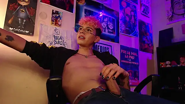 Mickey Magic online show from February 1, 2025, 11:48 pm