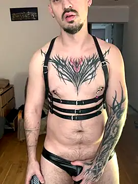 AssHunter4k online show from January 7, 2026, 8:50 am