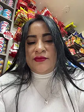 Miia Jazmin online show from April 8, 2026, 12:27 pm