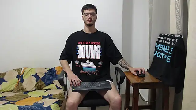 Aleex Miller online show from October 14, 2025, 12:22 am