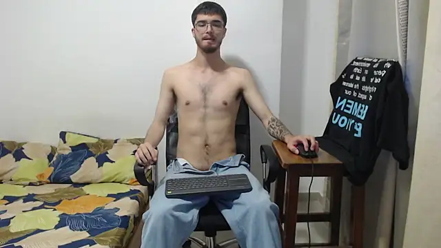 Aleex Miller online show from October 20, 2025, 8:04 am