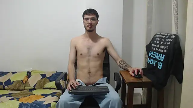 Aleex Miller online show from October 21, 2025, 8:37 am