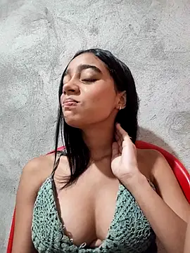 Zoe Sweett18 online show from December 3, 2025, 6:28 pm