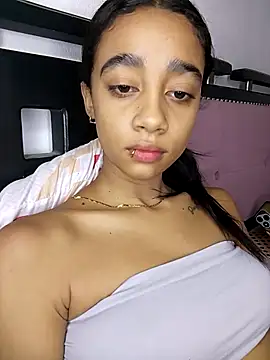 Zoe Sweett18 online show from March 7, 2026, 2:03 pm