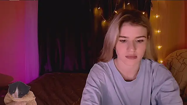 Snapshot of Melissa_smith_ chatting on December 13, 2025, 7:53 pm Melissa smith online show from December 13, 2025, 7:53 pm