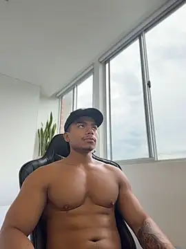 Snapshot of XavierColeman chatting on May 19, 2026, 12:55 pm XavierColeman online show from May 19, 2026, 12:55 pm