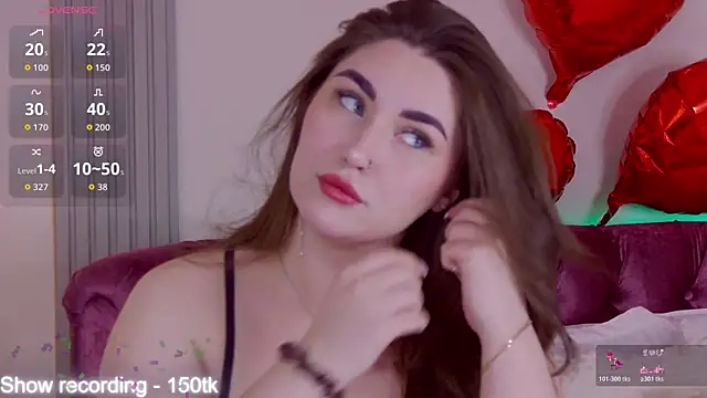 Snapshot of KiraBarlows chatting on February 17, 2026, 7:09 pm KiraBarlows online show from February 17, 2026, 7:09 pm