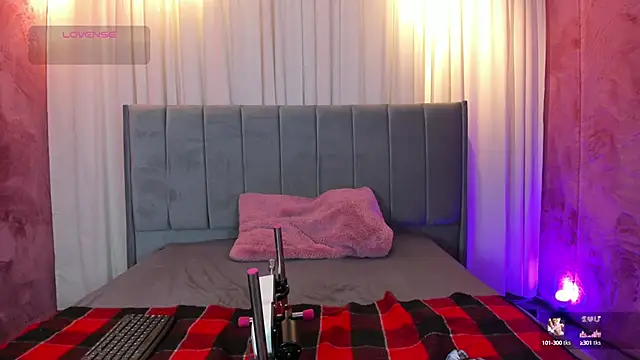 Snapshot of camilapersy chatting on February 22, 2025, 12:29 pm camilapersy online show from February 22, 2025, 12:29 pm