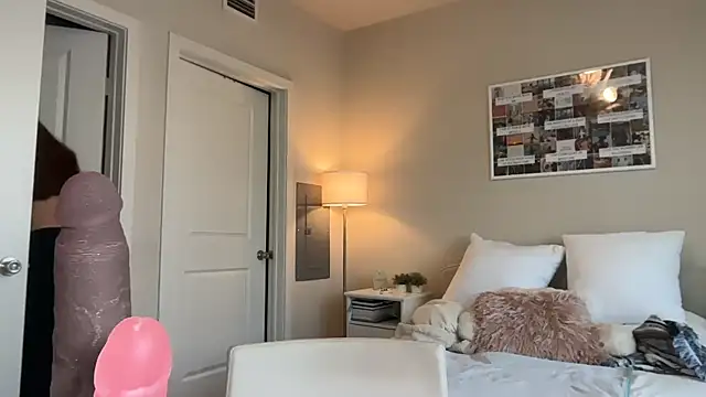 Snapshot of graciesmith27 chatting on February 26, 2026, 7:13 pm graciesmith27 online show from February 26, 2026, 7:13 pm