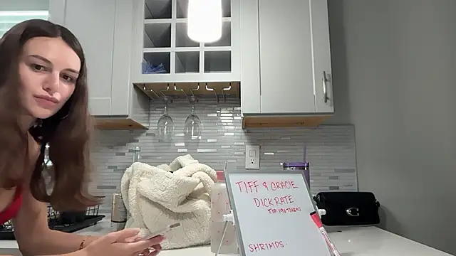 graciesmith27 online show from June 19, 2026, 6:34 pm