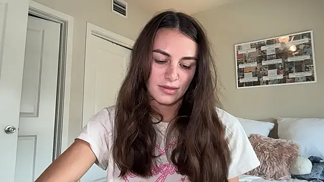 graciesmith27 online show from July 1, 2026, 6:51 pm